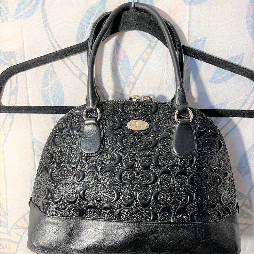 Coach Signature Dome Bag - GUC